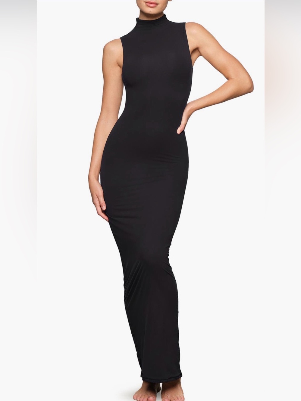 SKIMS
Fits Everybody Mock
Neck Sleeveless Dress. Like new